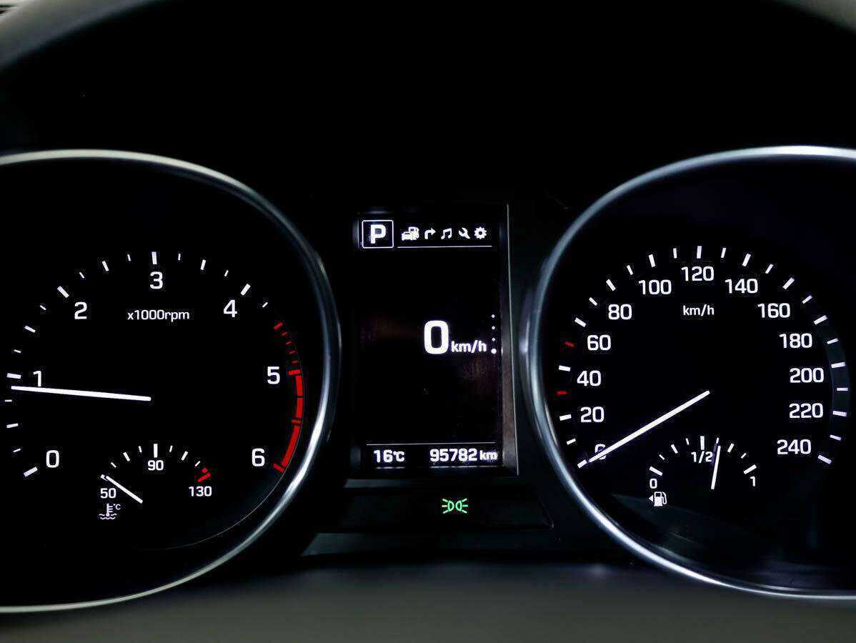 Купить Hyundai Santa Fe, 2017, 95 780 км.. Фото: #10