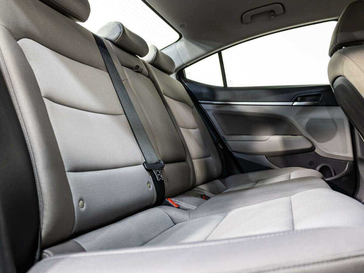 Купить Хендай Елантра, 2018, 109 281 км.. Фото: #11