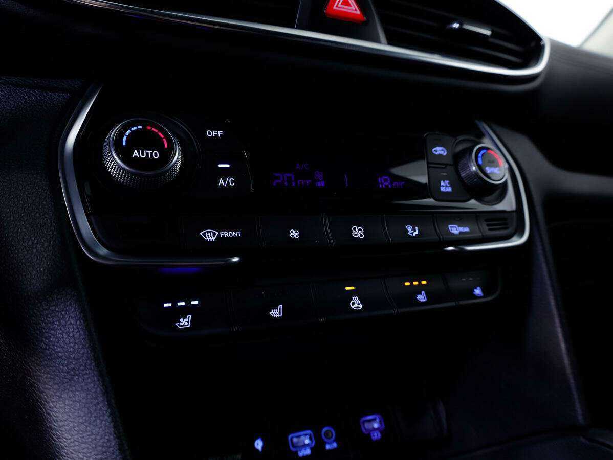 Купить Hyundai Santa Fe, 2020, 133 413 км.. Фото: #17