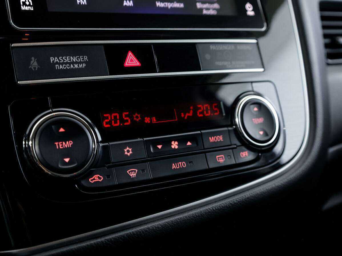 Купить Mitsubishi Outlander, 2018, 144 060 км.. Фото: #18