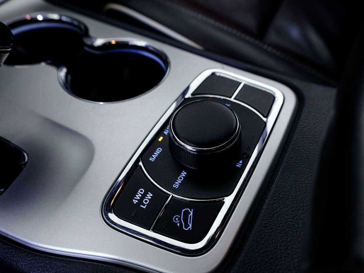 Купить Jeep Grand Cherokee, 2014, 258 983 км.. Фото: #19