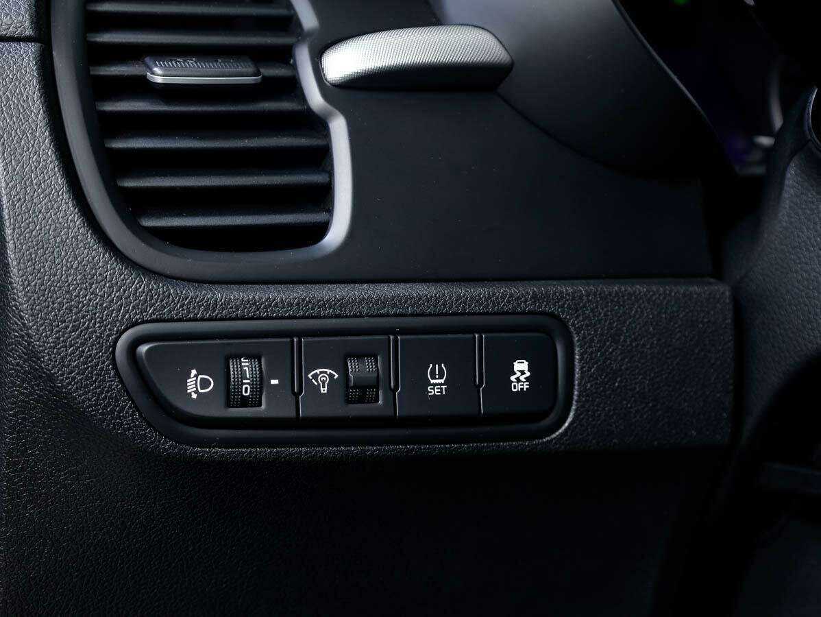 Купить Киа Рио, 2019, 9 348 км.. Фото: #17