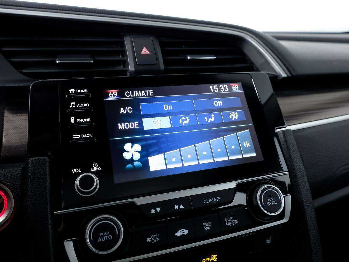 Купить Honda Civic, 2019, 26 064 км.. Фото: #13