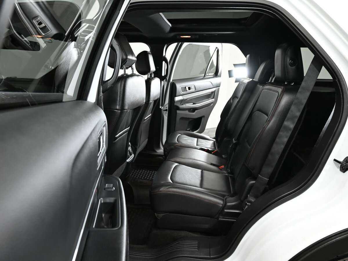 Купить Ford Explorer, 2015, 128 000 км.. Фото: #17