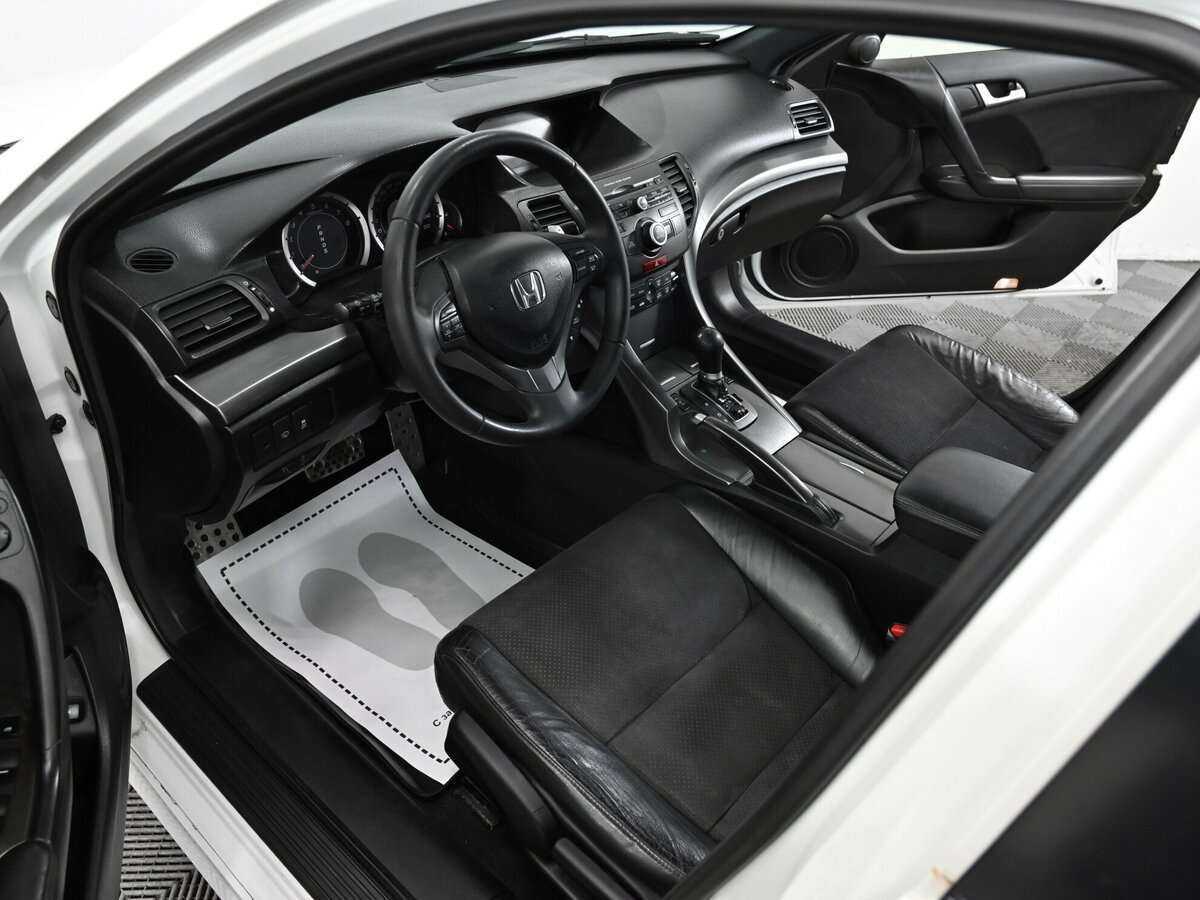 Купить Хонда Аккорд, 2012, 153 000 км.. Фото: #4