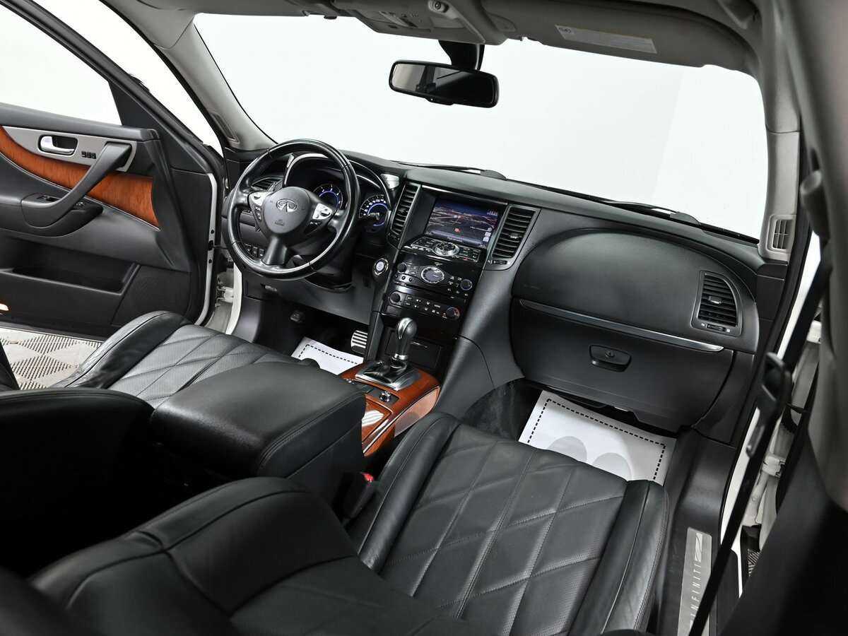Купить Infiniti FX, 2012, 172 000 км.. Фото: #4