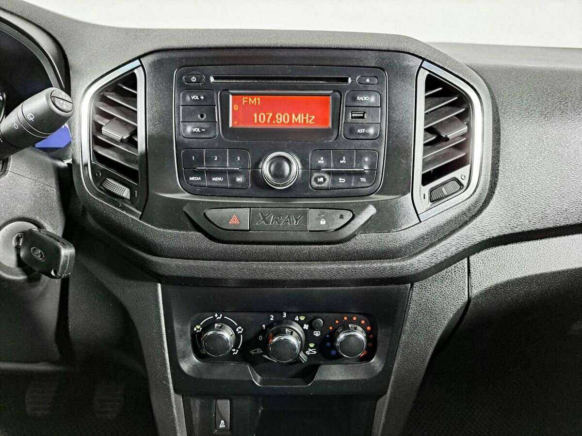 Купить Лада (ВАЗ) ИКСРЭЙ, 2017, 122 000 км.. Фото: #12