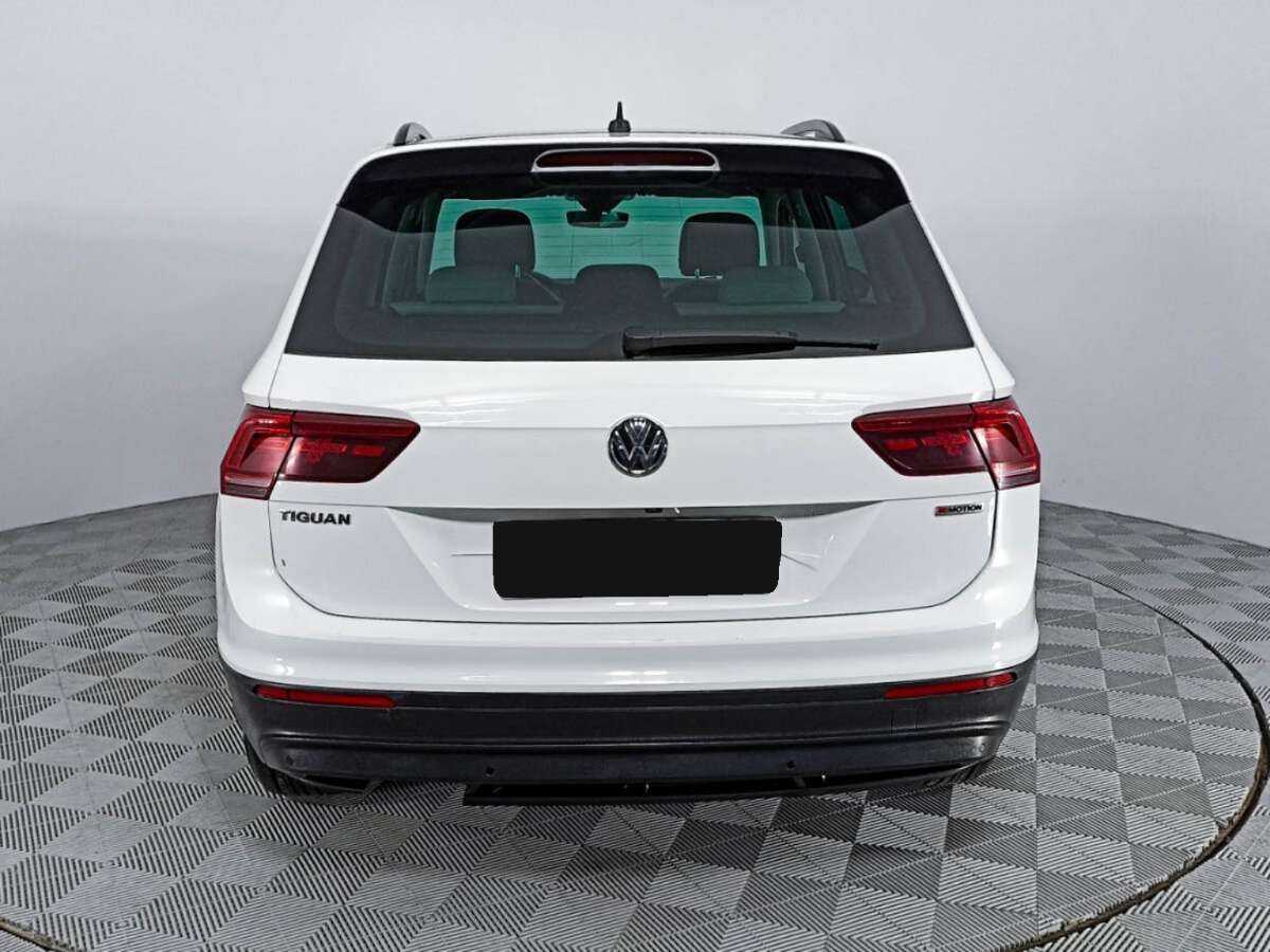 Купить Volkswagen Tiguan, 2019, 243 793 км.. Фото: #5