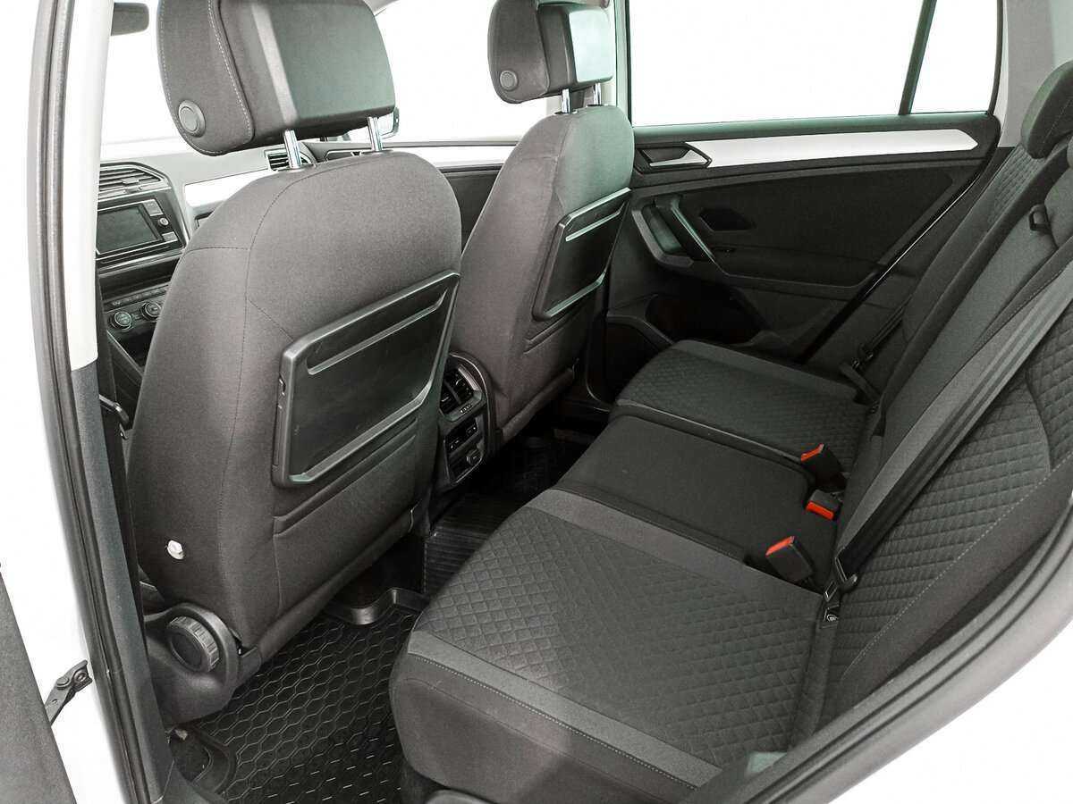 Купить Volkswagen Tiguan, 2017, 87 103 км.. Фото: #11
