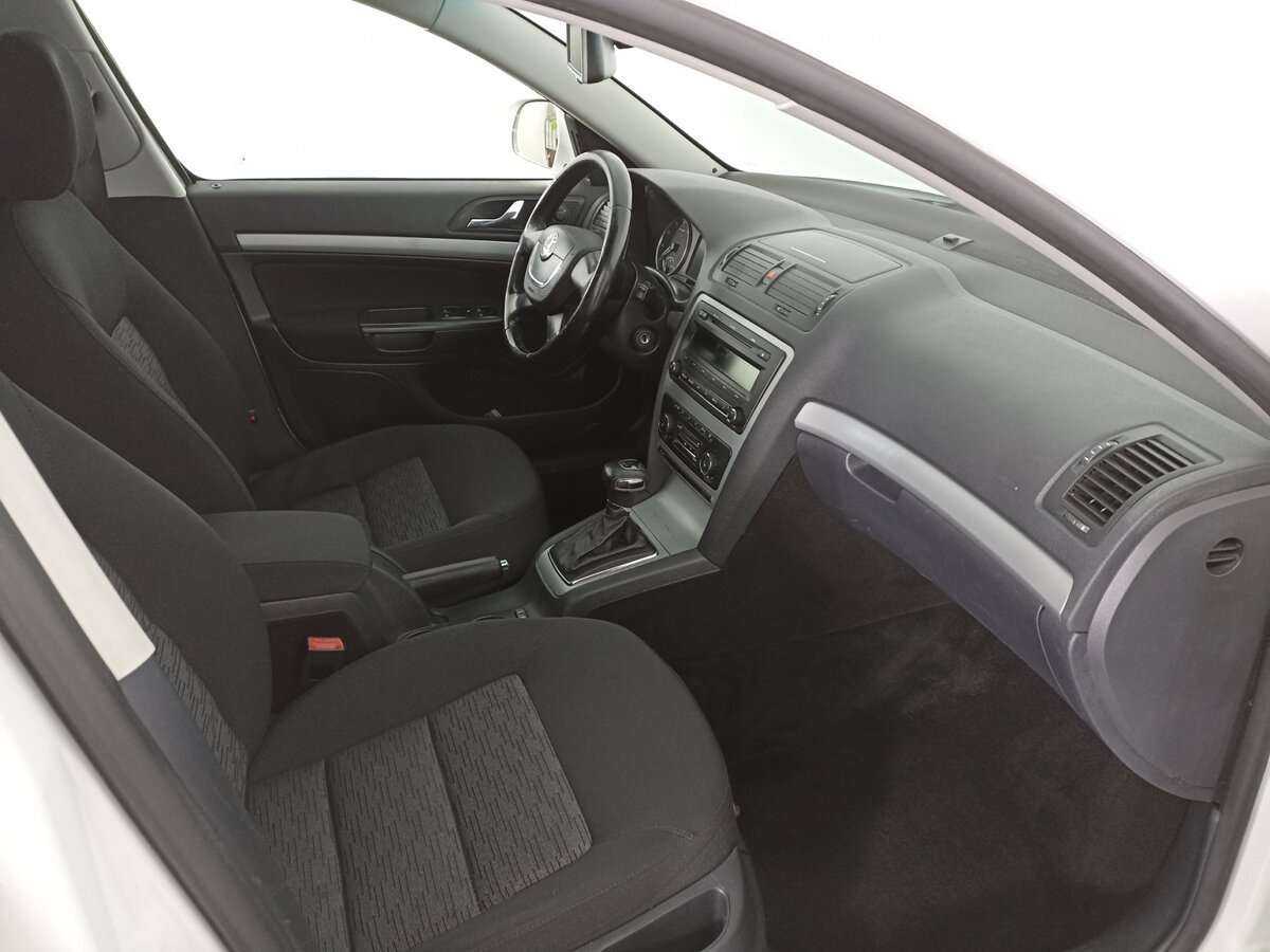 Купить Шкода Октавия, 2012, 217 003 км.. Фото: #10