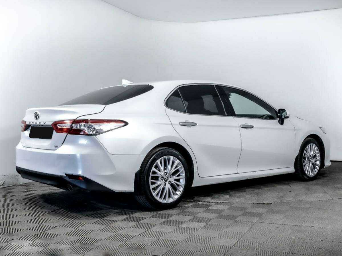 Купить Toyota Camry, 2018, 158 703 км.. Фото: #3