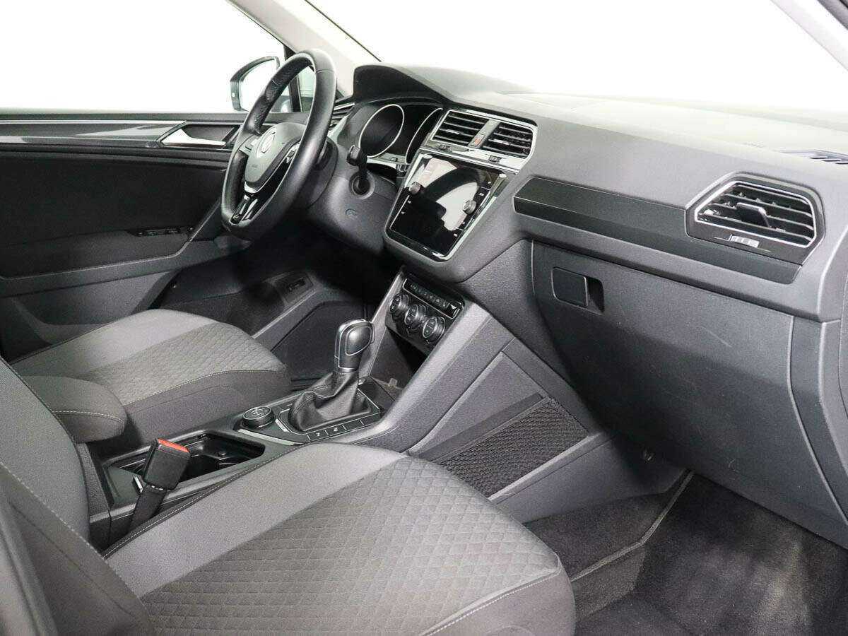 Купить Volkswagen Tiguan, 2017, 83 732 км.. Фото: #6