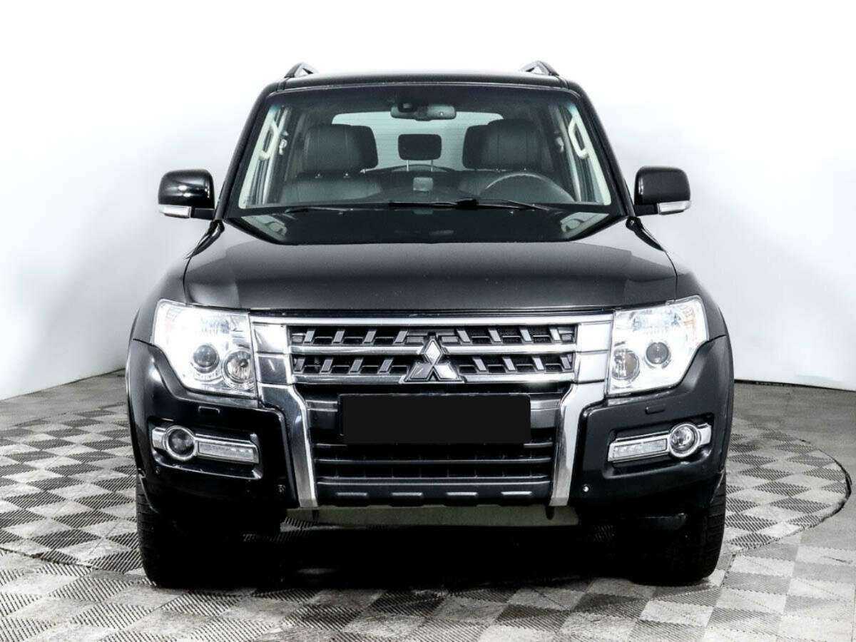 Купить Mitsubishi Pajero, 2017, 89 071 км.. Фото: #1