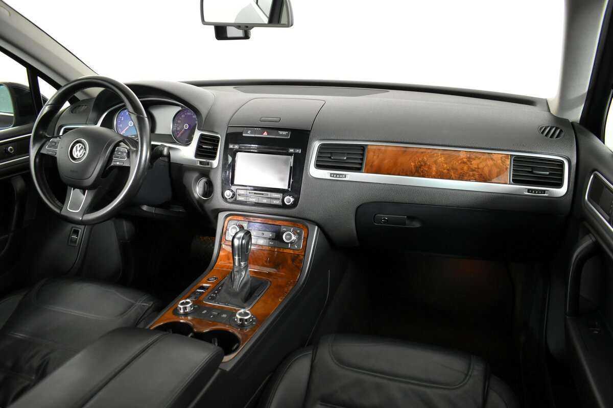 Купить Volkswagen Touareg, 2012, 299 500 км.. Фото: #9