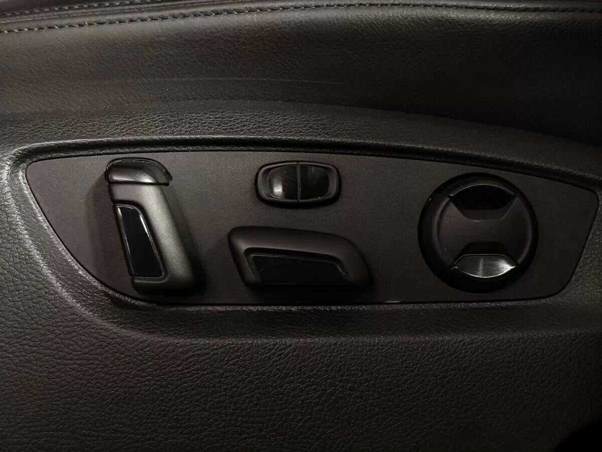 Купить Volkswagen Touareg, 2014, 176 954 км.. Фото: #19