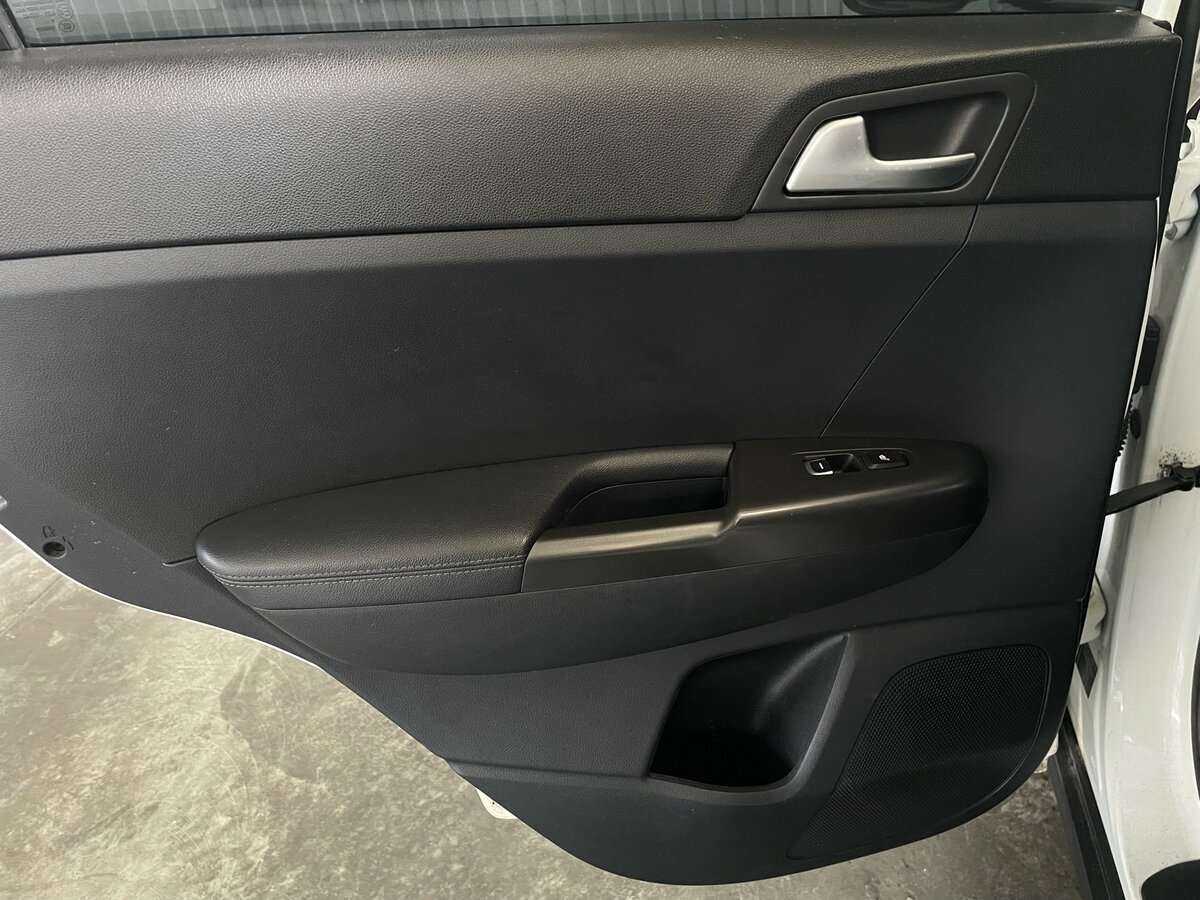 Купить Kia Sportage, 2017, 116 980 км.. Фото: #21