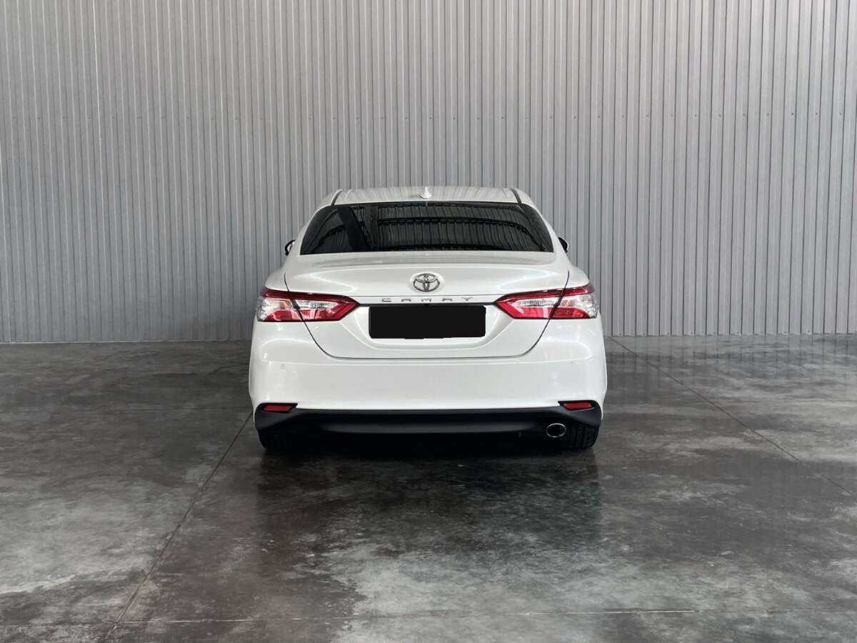 Купить Toyota Camry, 2018, 120 727 км.. Фото: #5