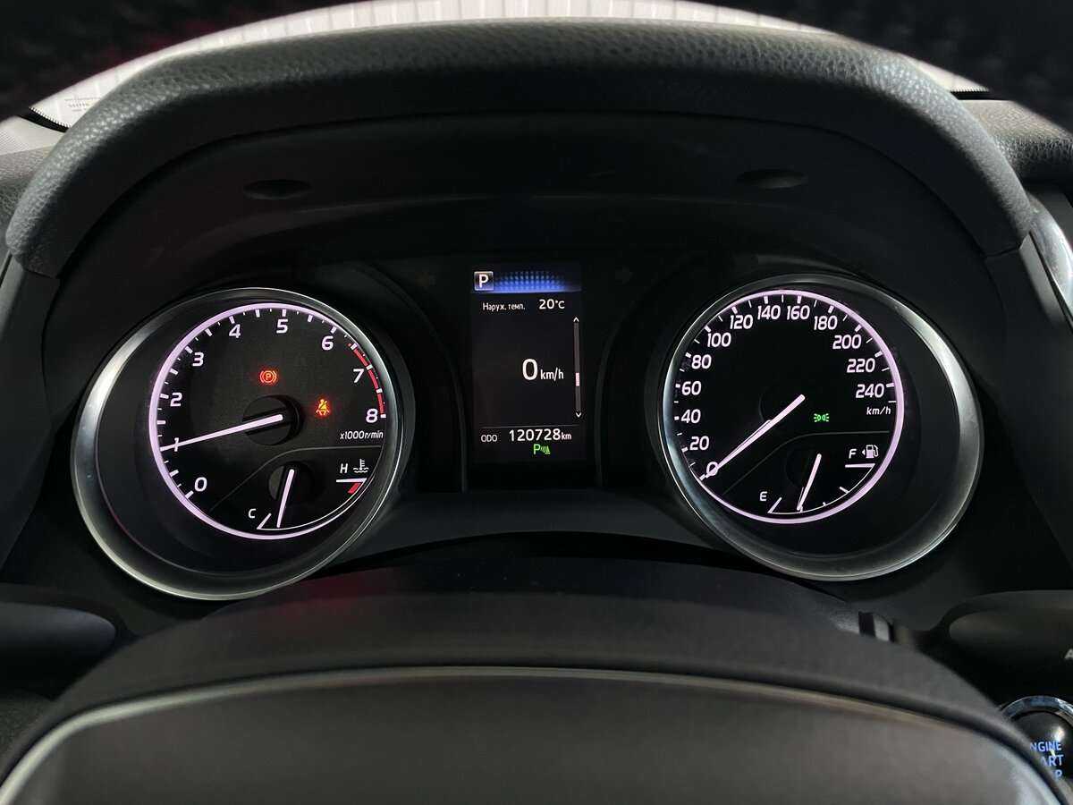 Купить Toyota Camry, 2018, 120 727 км.. Фото: #10