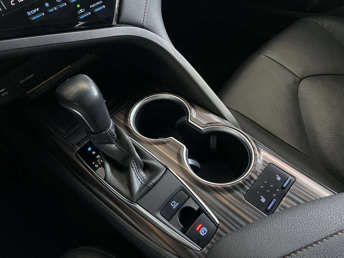 Купить Toyota Camry, 2018, 120 727 км.. Фото: #15