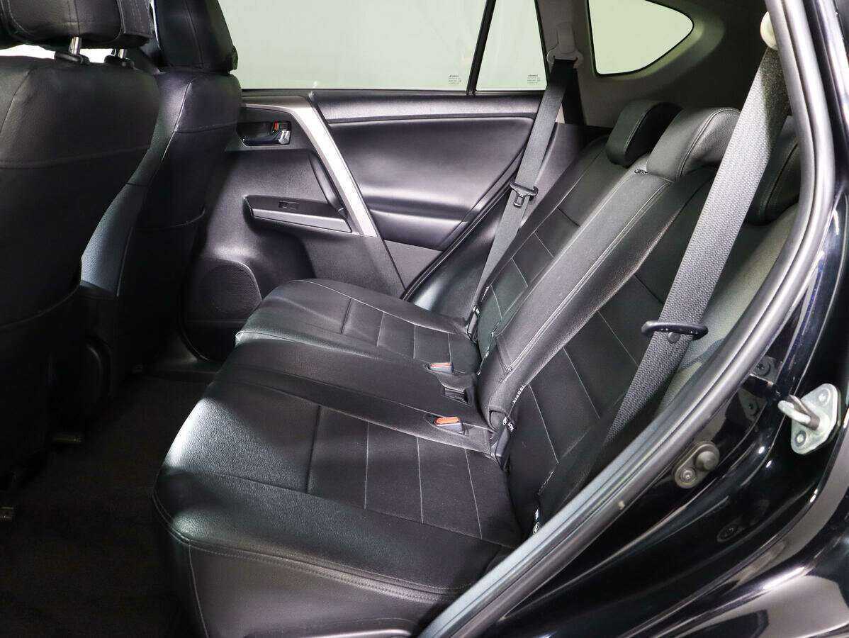 Купить Toyota RAV4, 2017, 141 211 км.. Фото: #7