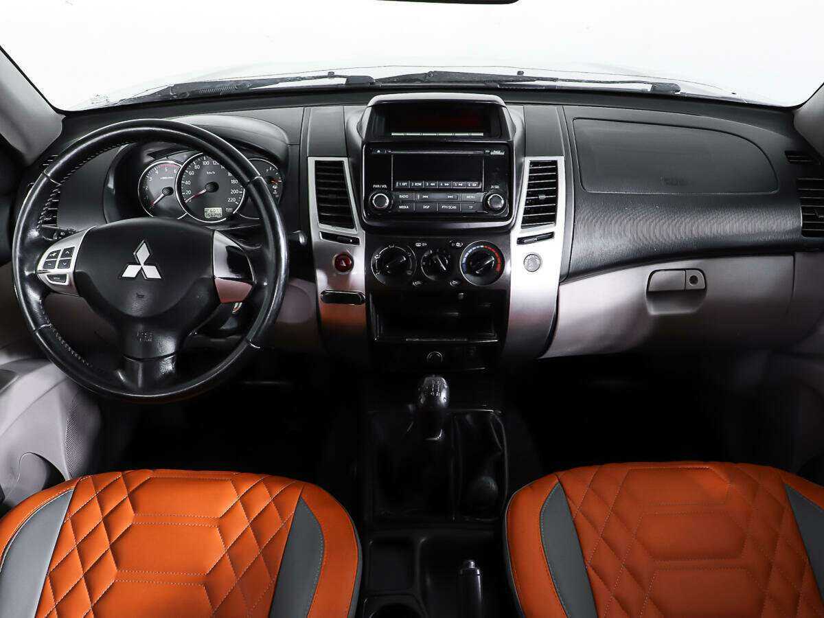 Купить Митсубиши Паджеро Спорт, 2014, 366 244 км.. Фото: #12