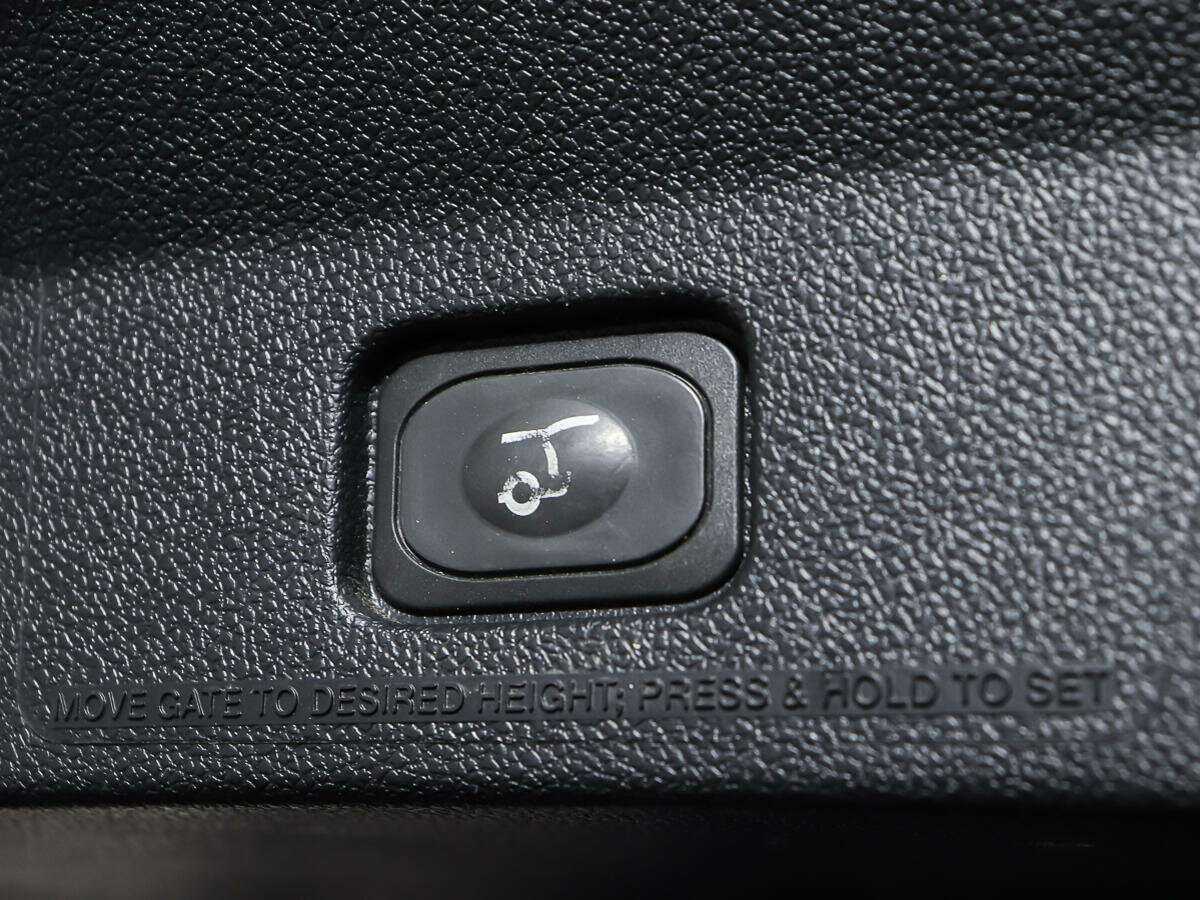 Купить Ford Explorer, 2017, 38 641 км.. Фото: #17