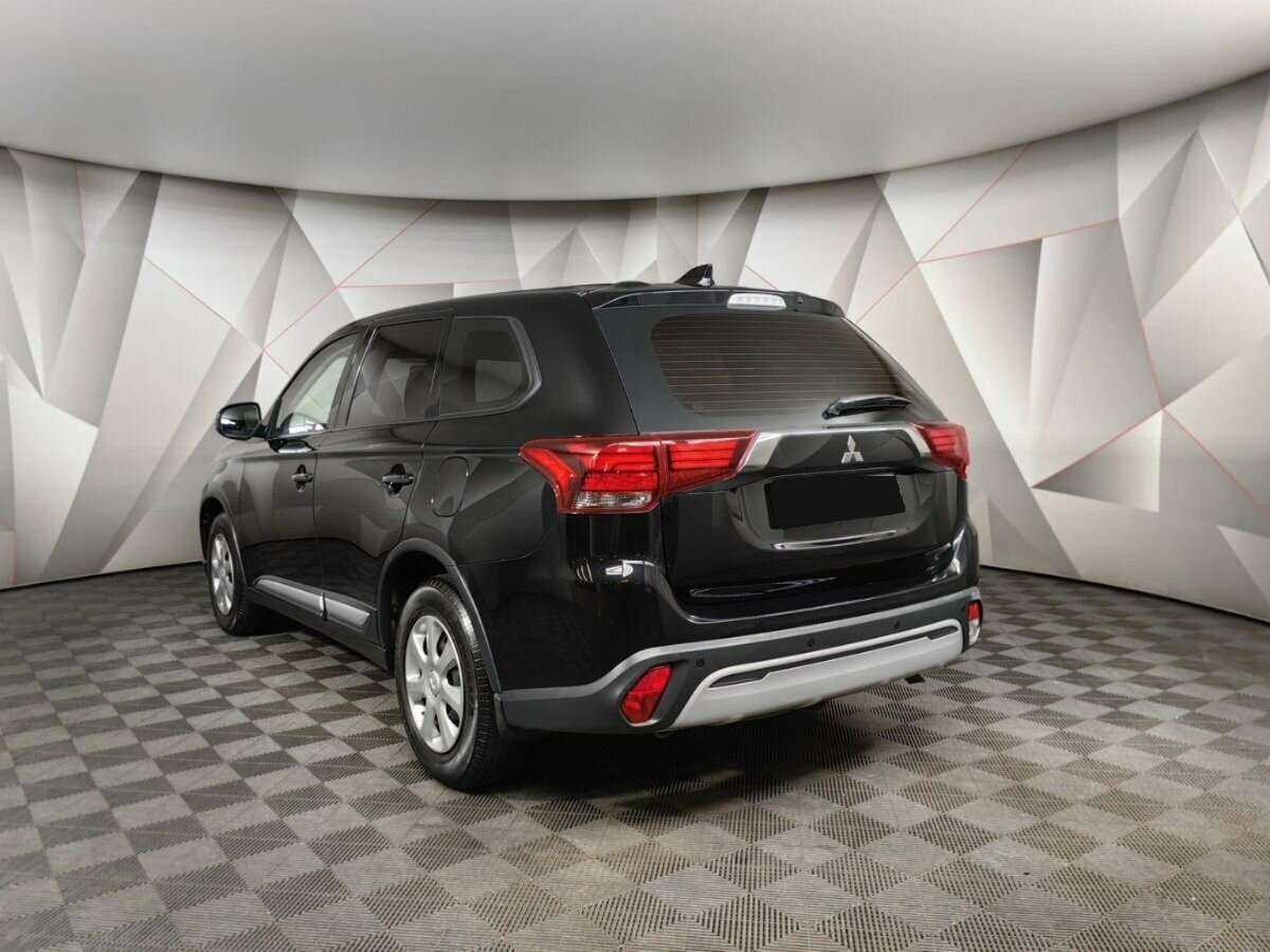 Купить Mitsubishi Outlander, 2018, 117 219 км.. Фото: #3