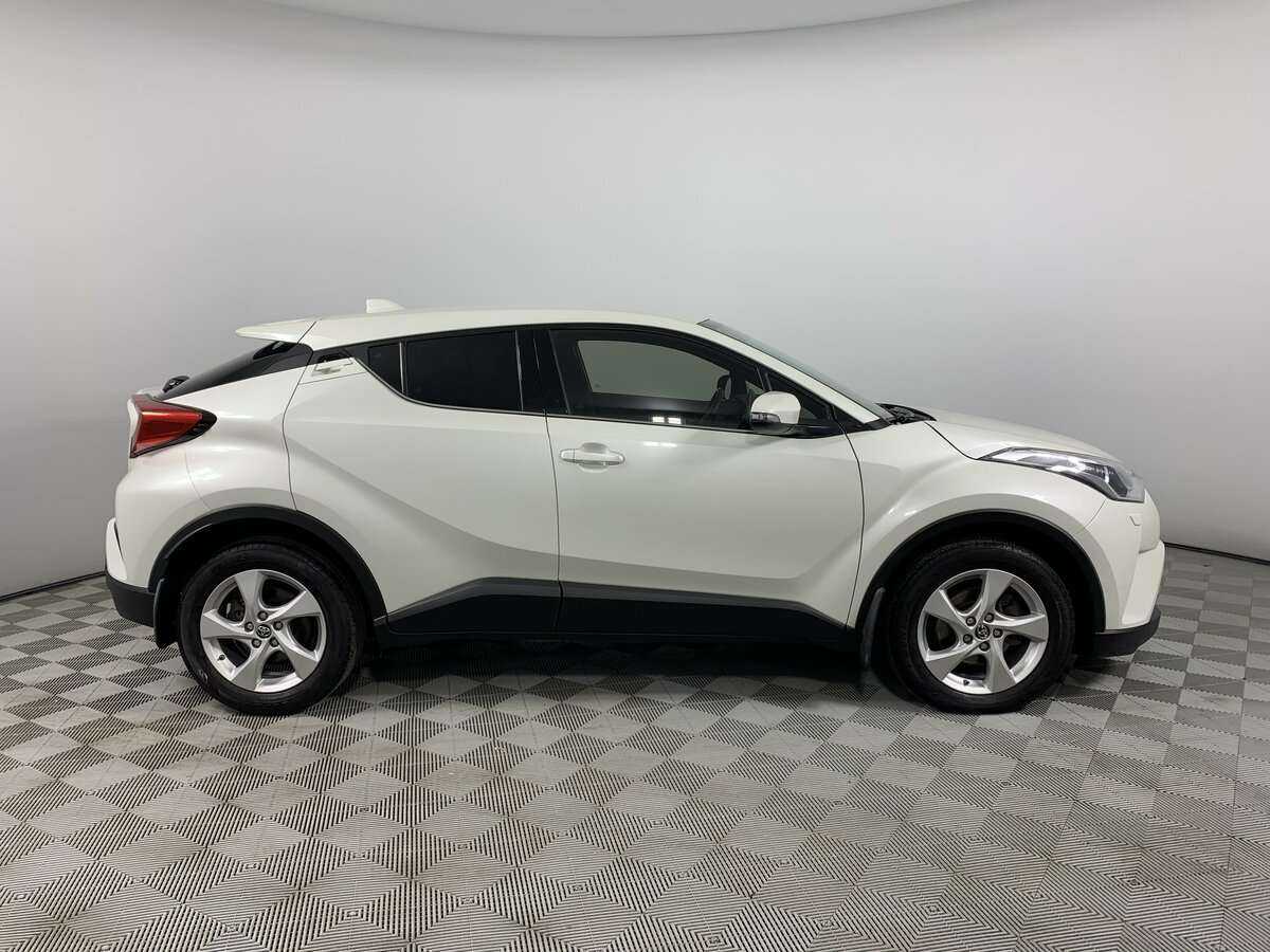 Купить Toyota C-HR, 2019, 91 103 км.. Фото: #3
