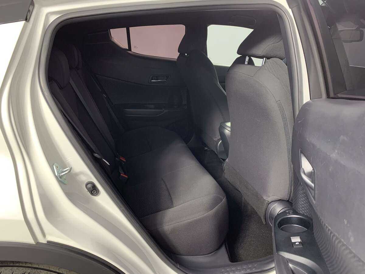 Купить Toyota C-HR, 2019, 91 103 км.. Фото: #16