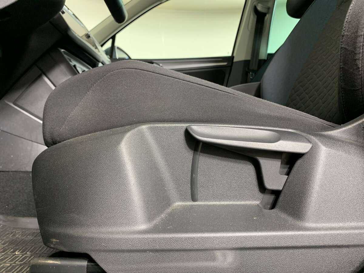 Купить Volkswagen Tiguan, 2020, 120 500 км.. Фото: #14