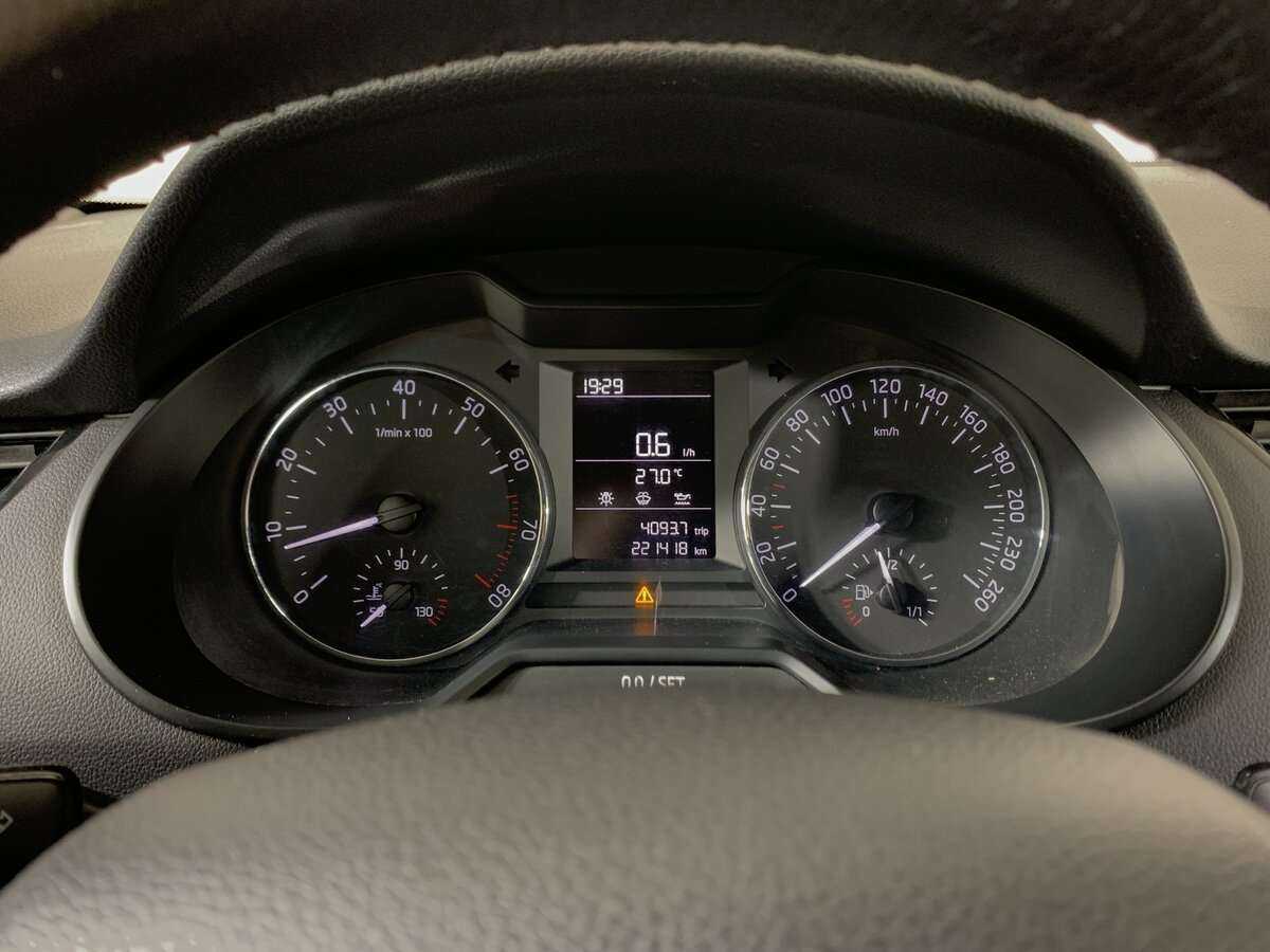 Купить Шкода Октавия, 2014, 221 416 км.. Фото: #11