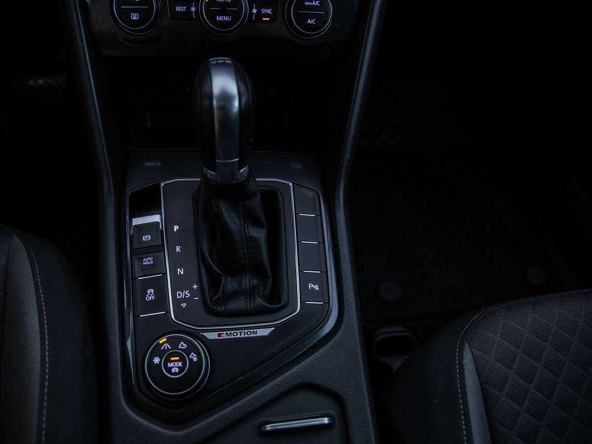 Купить Volkswagen Tiguan, 2017, 77 147 км.. Фото: #16