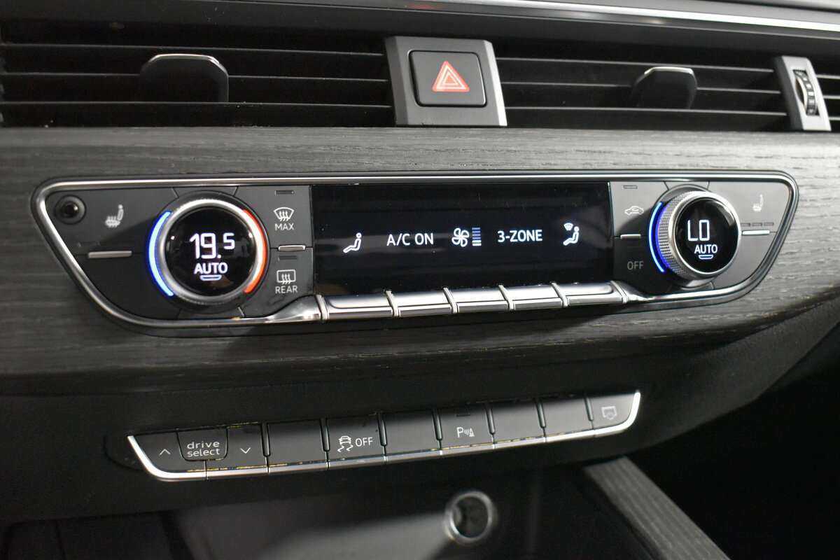 Купить Audi A4, 2018, 83 564 км.. Фото: #20