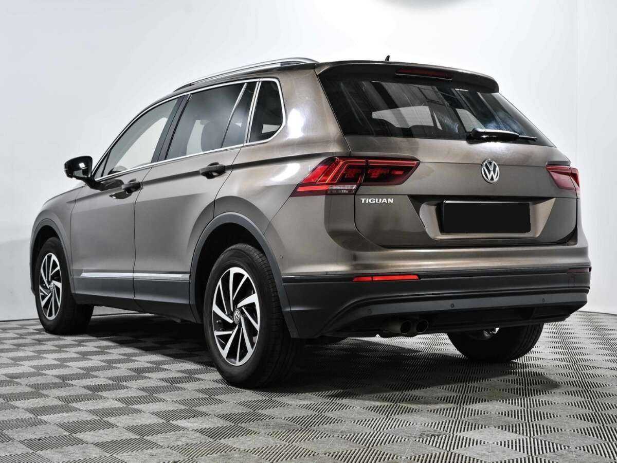 Купить Volkswagen Tiguan, 2018, 72 351 км.. Фото: #4