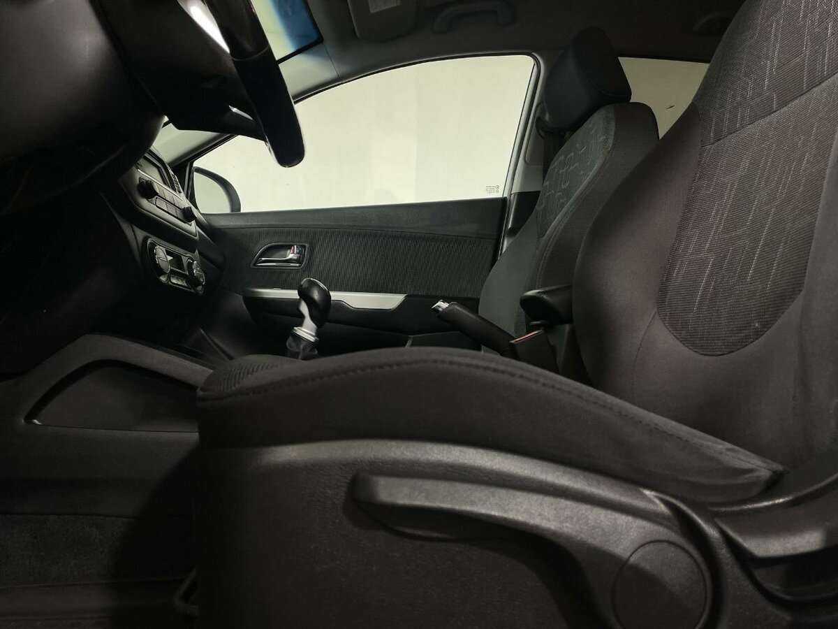 Купить Киа Рио, 2013, 273 797 км.. Фото: #9