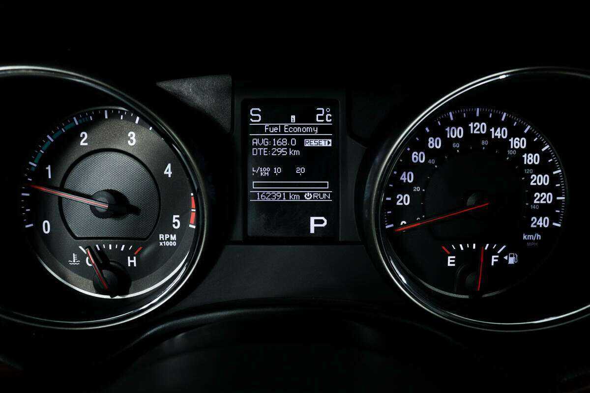 Купить Jeep Grand Cherokee, 2013, 162 390 км.. Фото: #9