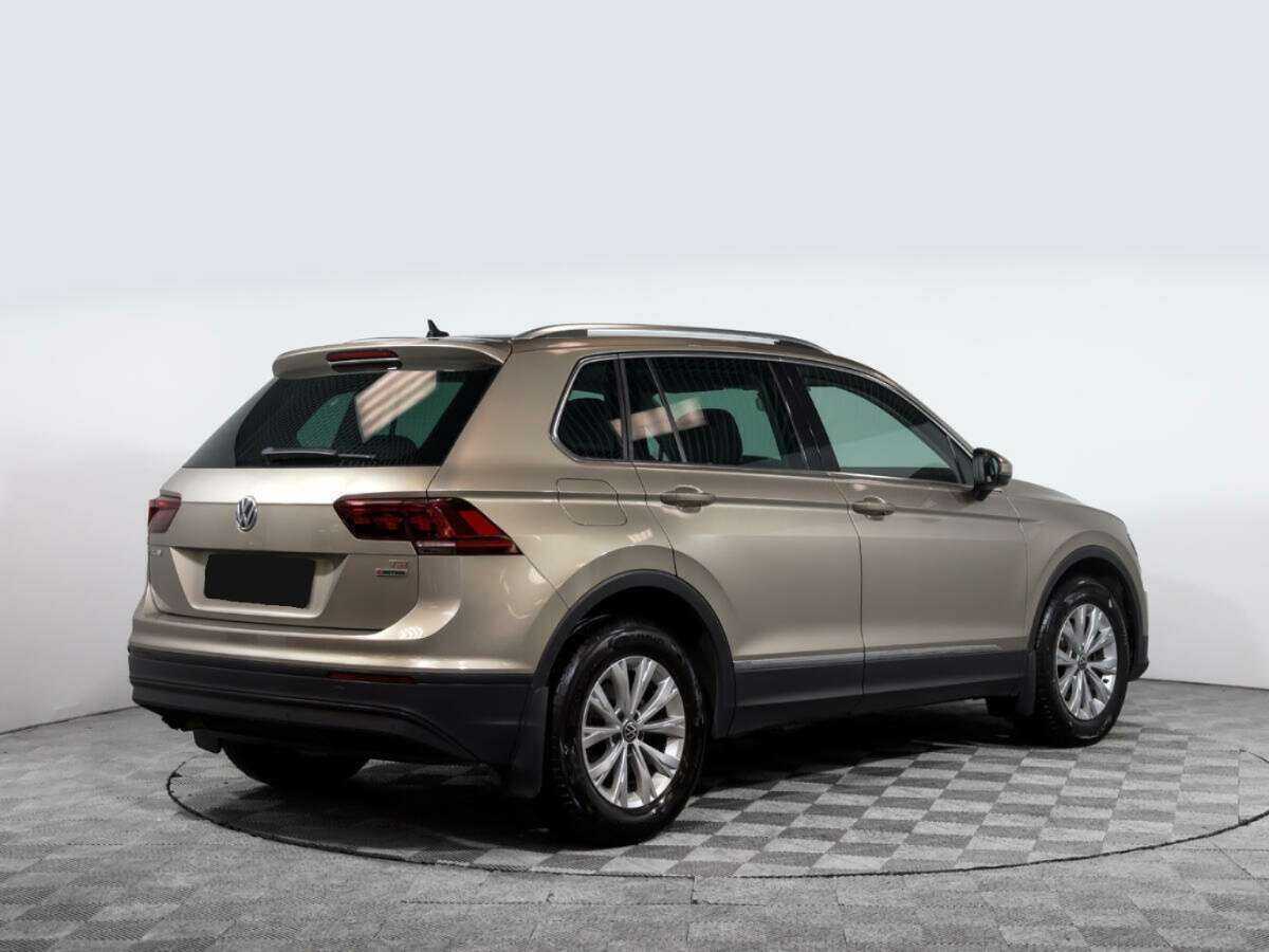 Купить Volkswagen Tiguan, 2017, 123 325 км.. Фото: #3