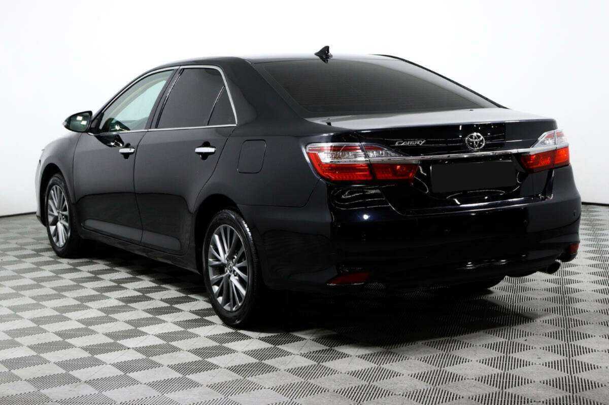Купить Toyota Camry, 2017, 129 383 км.. Фото: #6