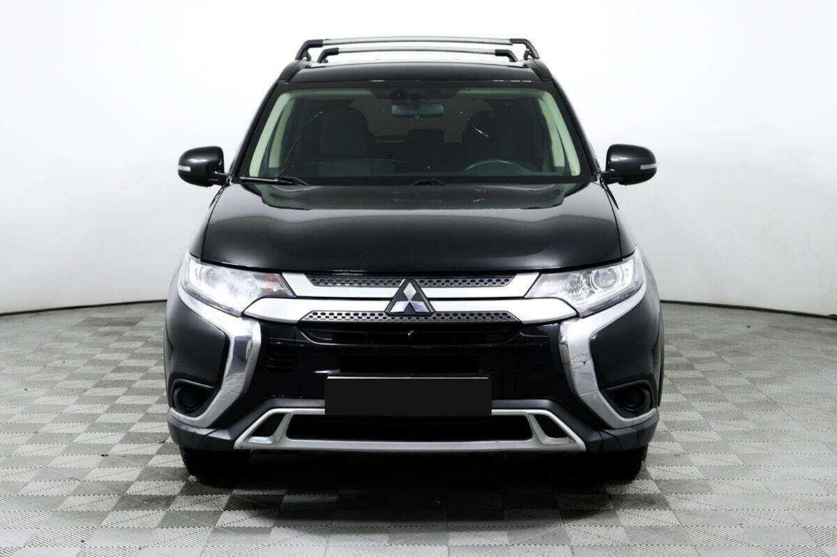 Купить Mitsubishi Outlander, 2018, 101 000 км.. Фото: #1