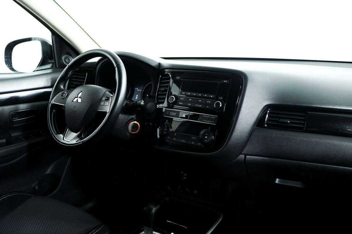 Купить Mitsubishi Outlander, 2018, 101 000 км.. Фото: #8