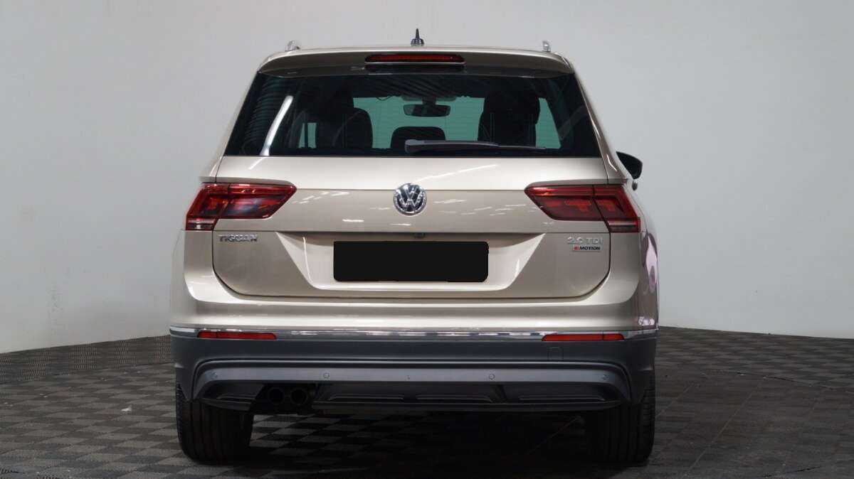 Купить Volkswagen Tiguan, 2018, 176 587 км.. Фото: #4