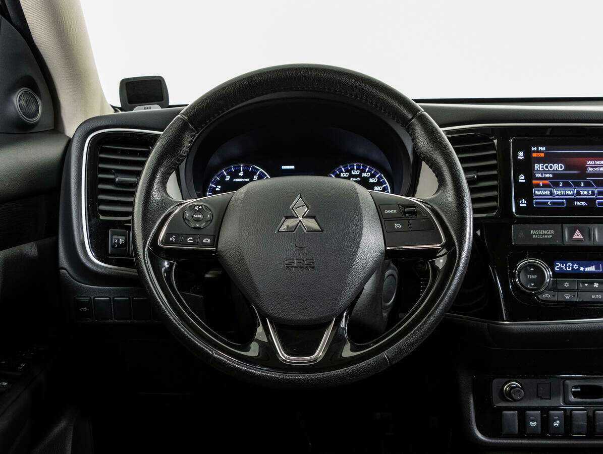 Купить Mitsubishi Outlander, 2018, 59 437 км.. Фото: #12