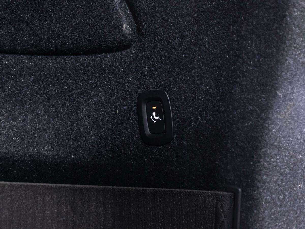 Купить Volvo XC40, 2019, 64 437 км.. Фото: #14