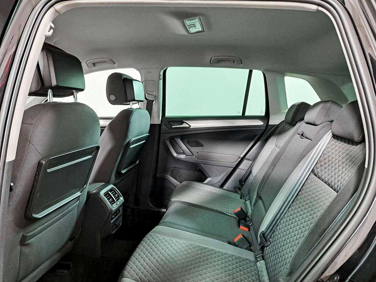 Купить Volkswagen Tiguan, 2019, 103 600 км.. Фото: #9