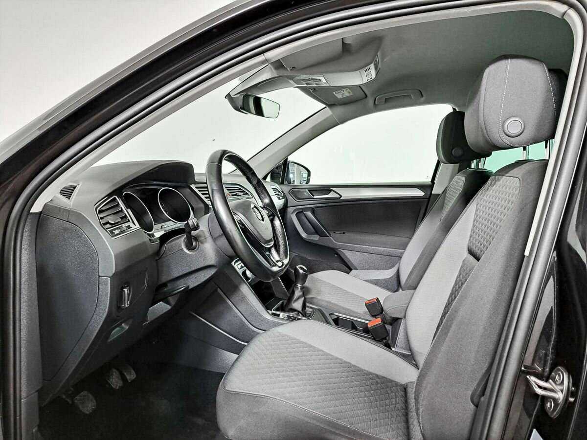 Купить Volkswagen Tiguan, 2019, 103 600 км.. Фото: #13