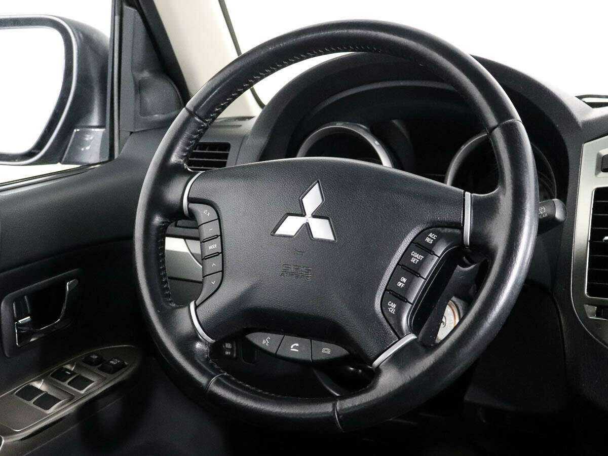 Купить Mitsubishi Pajero, 2018, 100 884 км.. Фото: #12