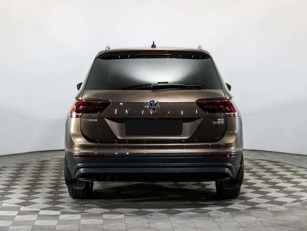 Купить Volkswagen Tiguan, 2017, 160 237 км.. Фото: #5