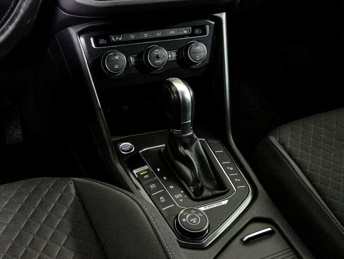 Купить Volkswagen Tiguan, 2017, 160 237 км.. Фото: #11