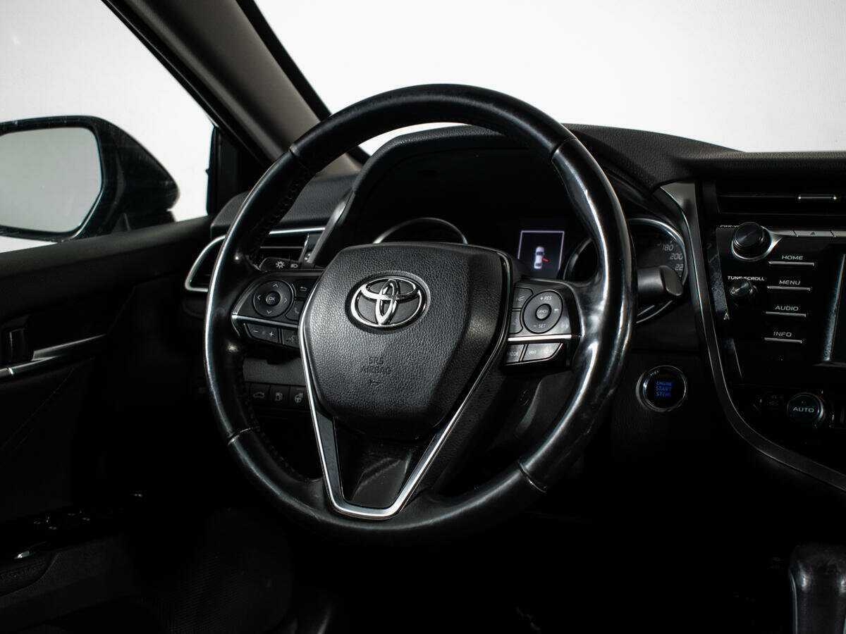 Купить Toyota Camry, 2018, 139 991 км.. Фото: #13