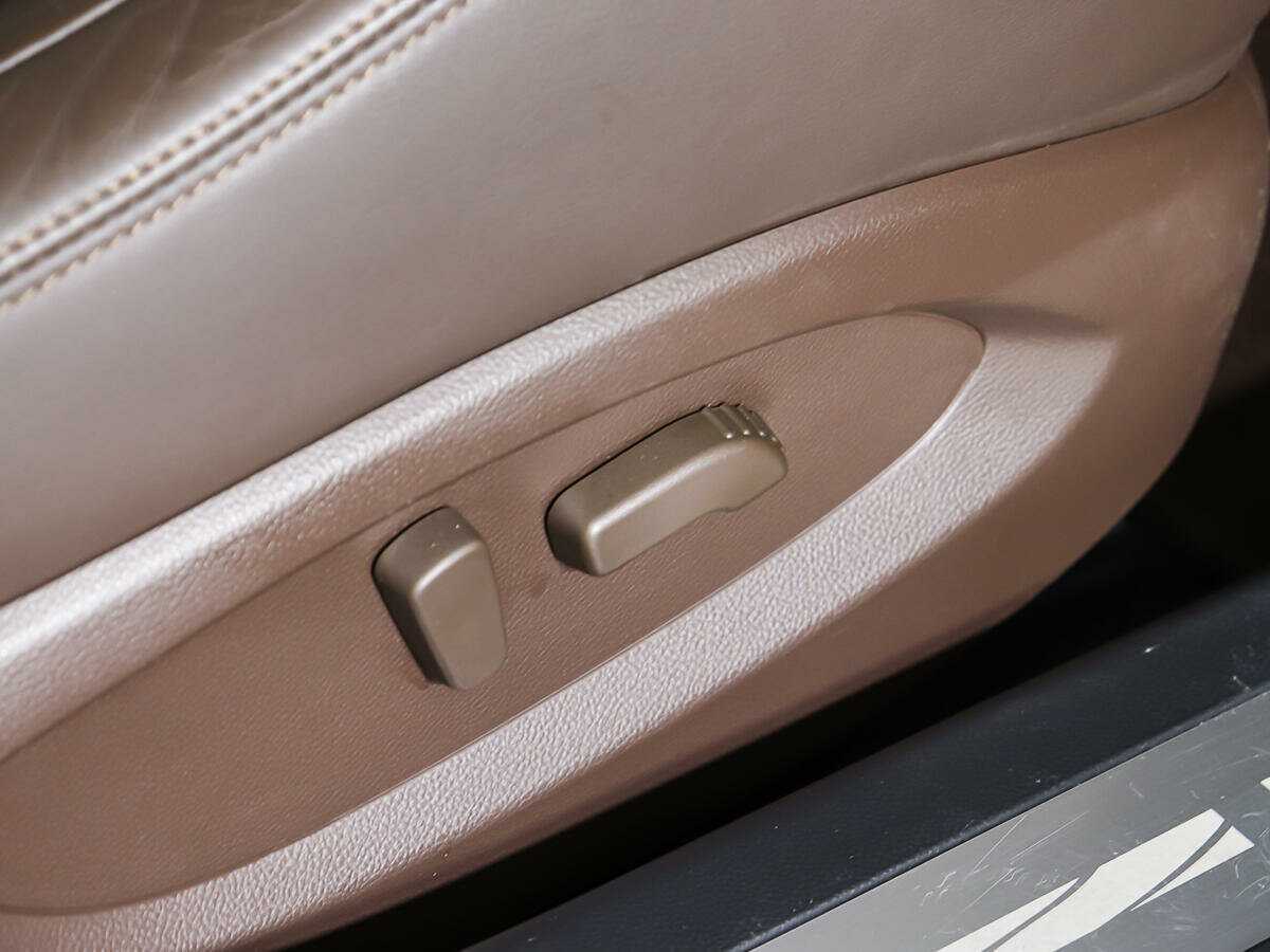 Купить Infiniti FX, 2012, 83 500 км.. Фото: #15